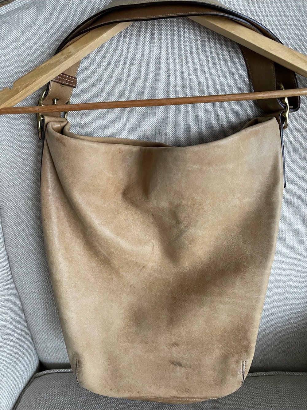 Y2K Coach Tan Leather Hobo with Gold Tag - Picture 7 of 10